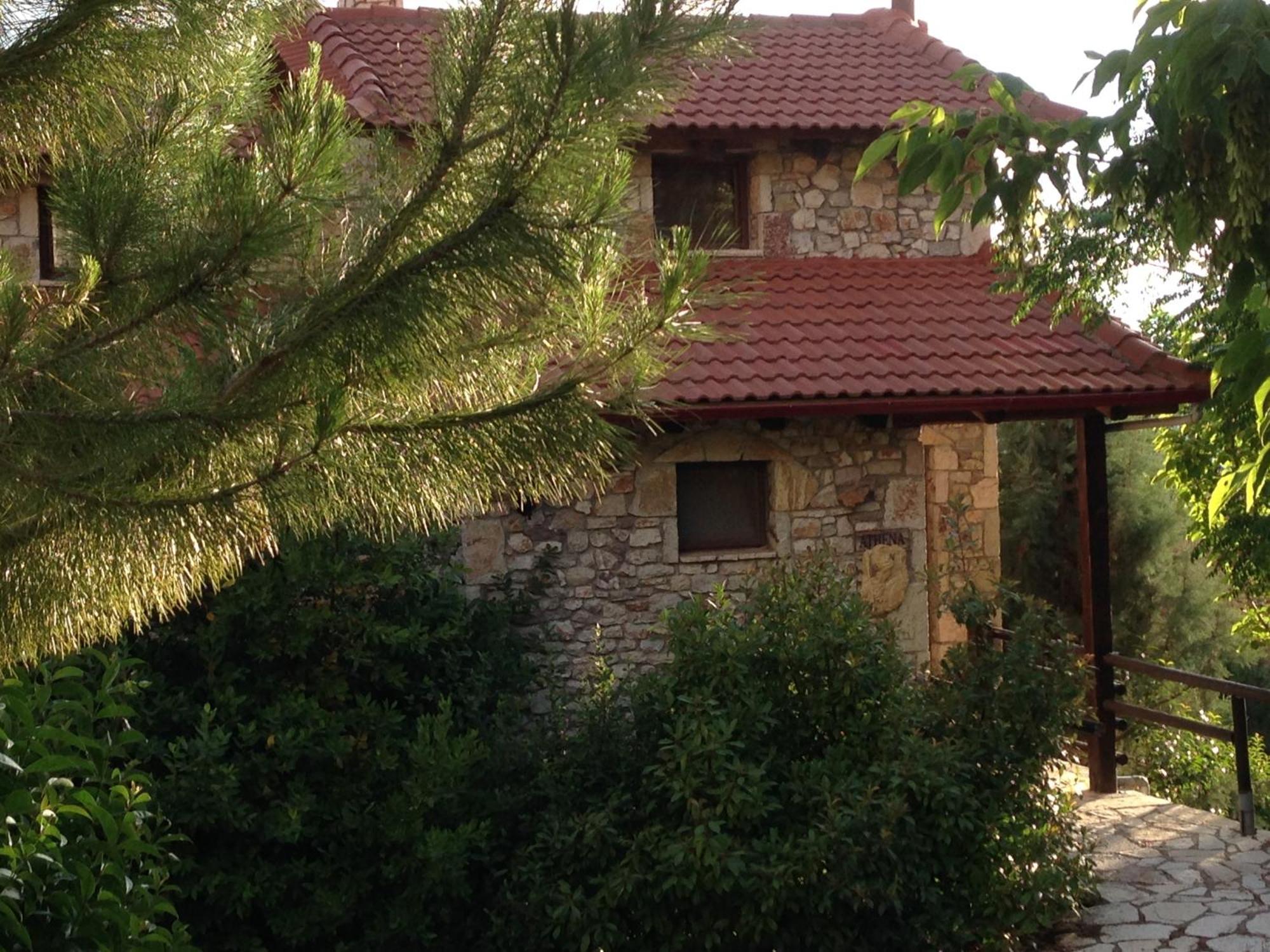 Georgio'S V Chalet Kalavrita Exterior photo